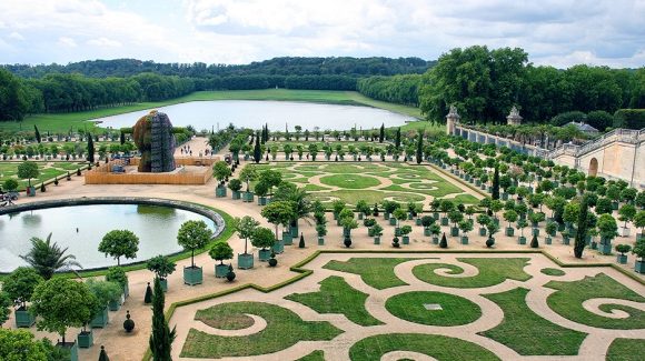 Versailles