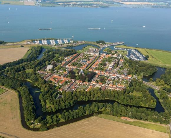 Noord-Brabant_Willemstad_luchtfoto