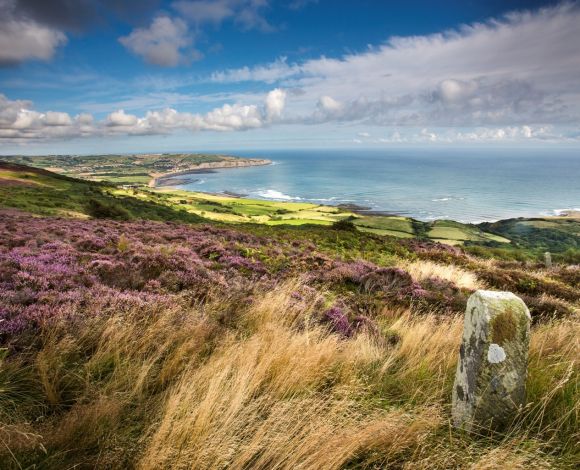 Engelse kust_Robin Hood's Bay from Ravenscar_credit Mike Kipling