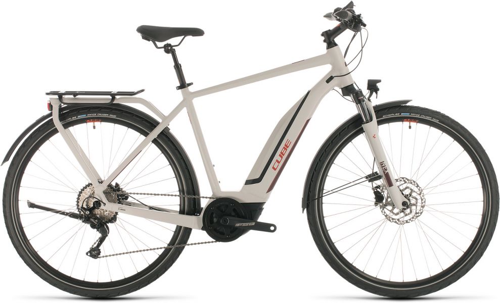 E-bike Cube Touring HybridE-bike Cube Touring Hybrid