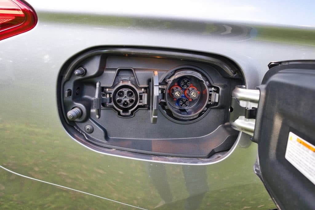 Mitsubishi Outlander PHEV