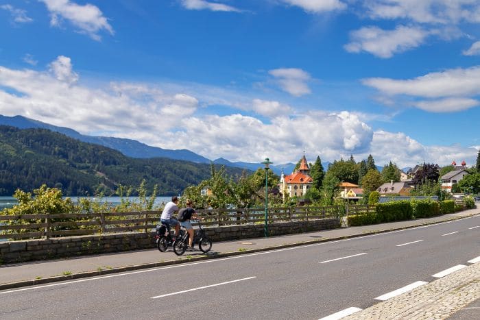 Fietsen langs de Millstatter See