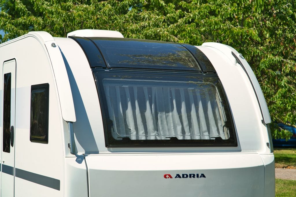 Adora 2