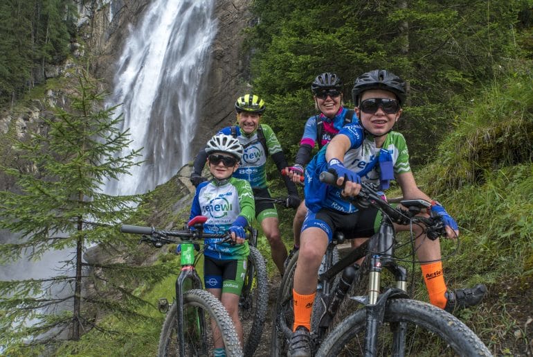 TestTour Bern_gezinskampeerders_mountainbiken_Lenk