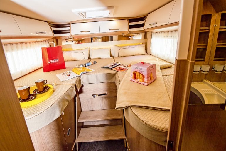 Carthago C-Tourer_bedden