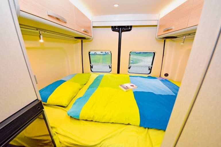 Hymer Free S 600_bed