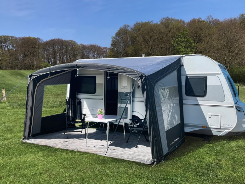 Walker Active 400_voortent_2023