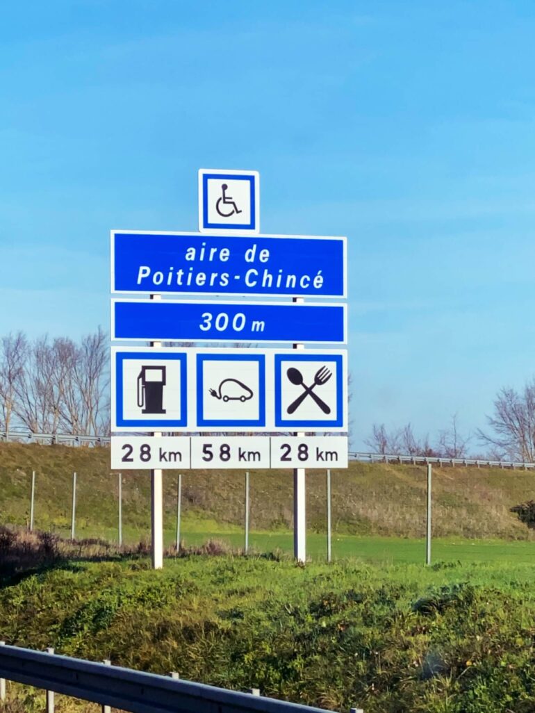 Langs de snelweg in Frankrijk ©Jurrien Veenstra