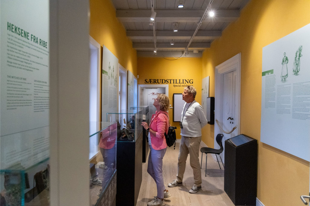 TestTour Denemarken_Fons en Rinske_HEX museum Ribe_binnen