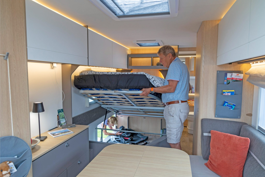 TestTour Denemarken_LMC Videro 580 D_bed opgeklapt