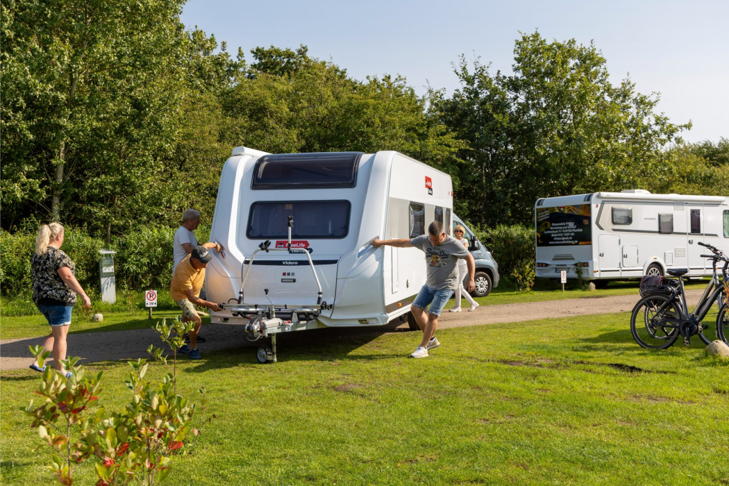 TestTour Denemarken_LMC Videro 580 D_manoeuvreren