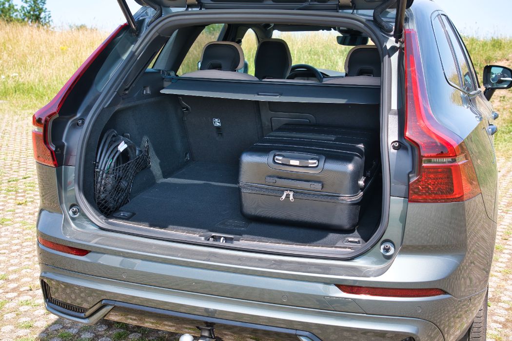 FFO07853Volvo XC60 trekauto