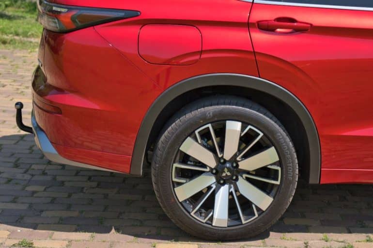 Mitsubishi Outlander PHEV