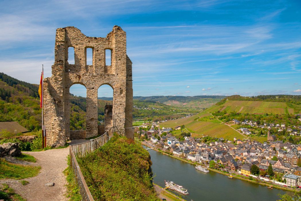 shutterstock_2619558135