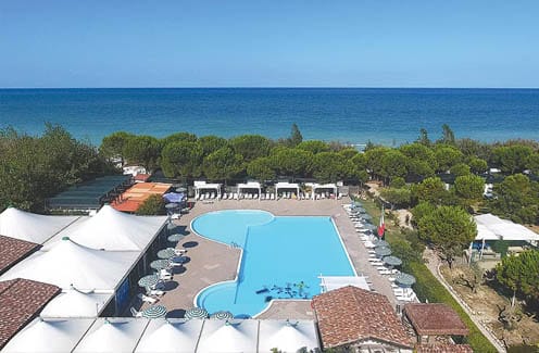 Pineto Beach Village & Camping