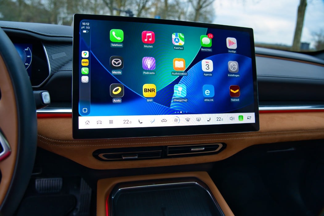 infotainment Mazda6e