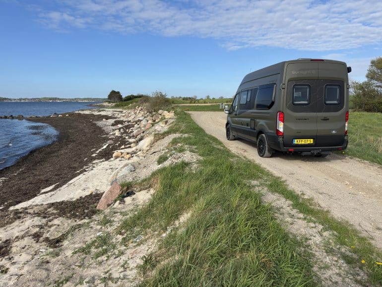 Sunlight Cliff 590 4x4 Greentrek_van achteren