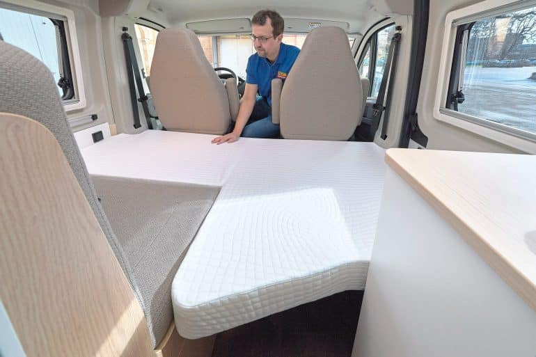 LMC Innovan Pure 600_extra bed