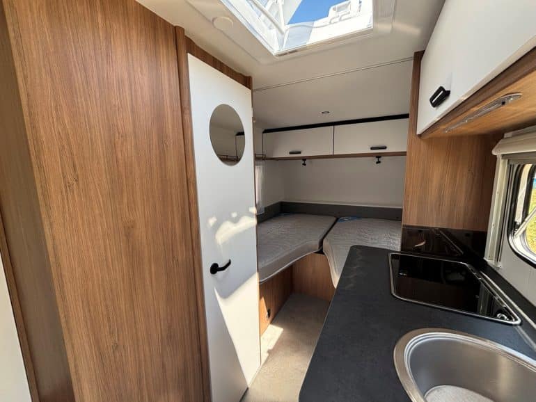 Caravelair Alba 462 interieur
